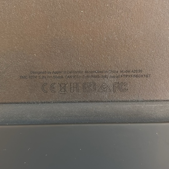 Apple iPad Wireless Keyboard for iPad Pro 11” - A2038 - Picture 4 of 6